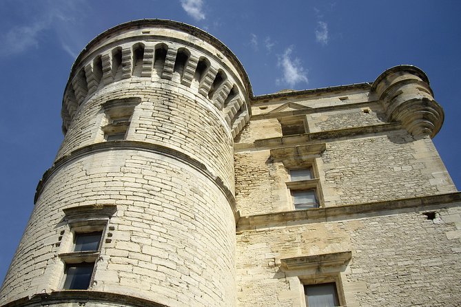 Provence Wineries and Luberon Villages Day Trip from Aix-en-Provence - Bonnieux as a Quick Viewpoint Stop