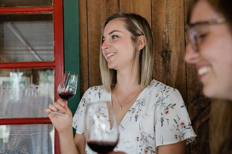 Quebec City: Island of Orleans Wine Tour - Domaine Sainte-Famille: a friendly first taste