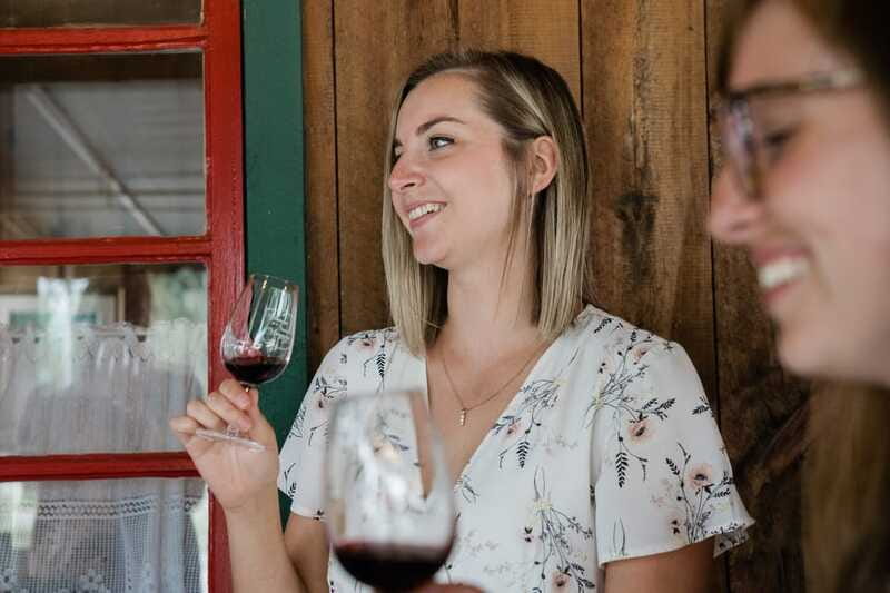 Quebec City: Island of Orleans Wine Tour - The guides shape the whole afternoon