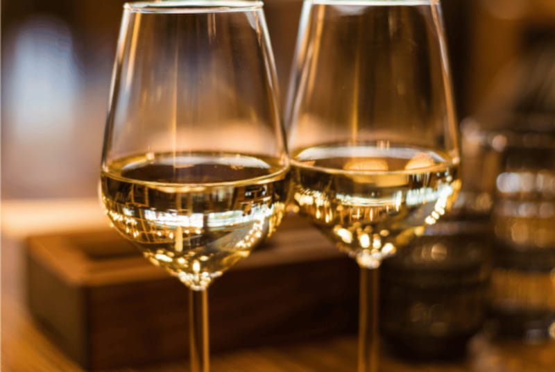Quebec City: Island of Orleans Wine Tour - Meeting near Château Frontenac