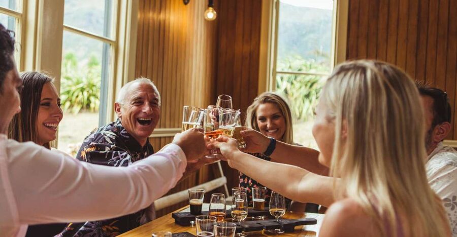 Queenstown: Twilight Wine and Craft Beer Tour - Why the Late Afternoon Departure Works So Well