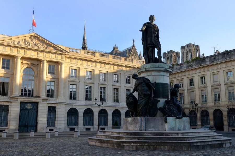 Reims : city-center discovery tour and champagne tasting - Key points before you book