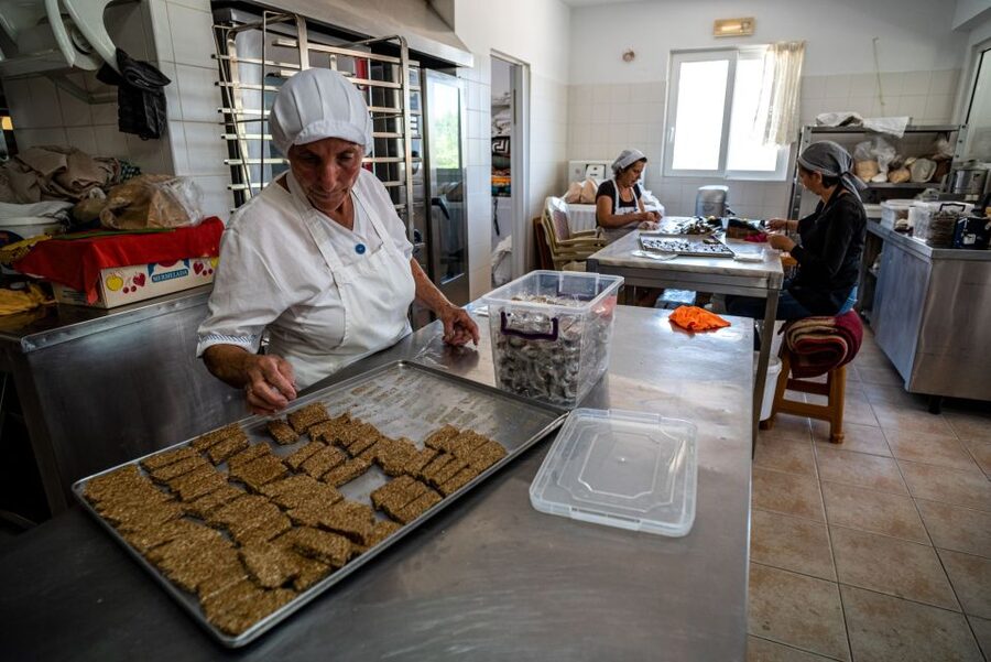 Rhodes: Cooking Lesson and Wine Tasting with Lunch - Price, timing, and practical value