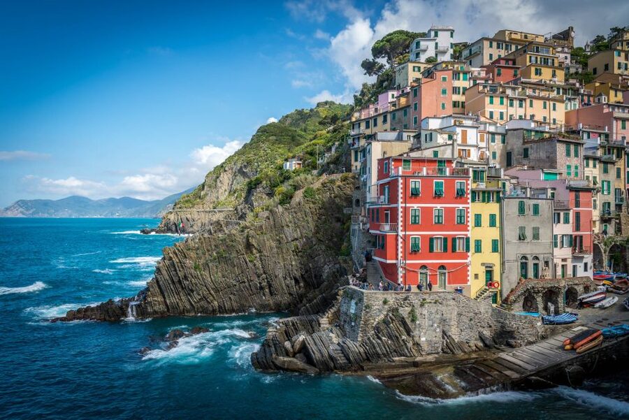 Riomaggiore: Vineyard & Wine Cellar Tour with Wine Tasting - Should you book the vineyard and wine cellar tour?