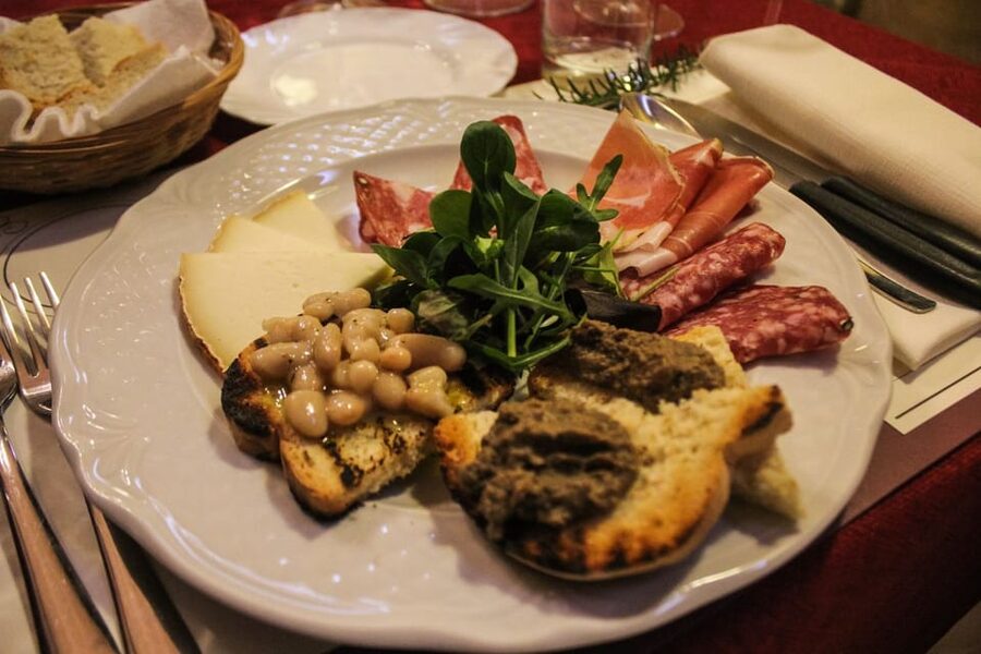 ROMANTIC WINE TOUR FOR 2 - Wine Tour in Chianti (Tuscany) - Should you book it?