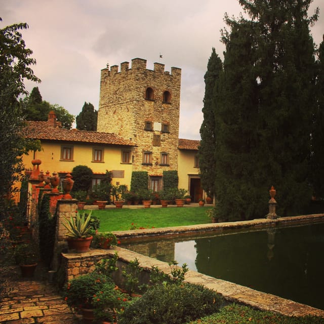 ROMANTIC WINE TOUR FOR 2 - Wine Tour in Chianti (Tuscany) - The first winery and a proper Tuscan lunch