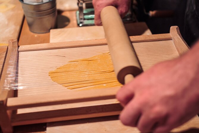 Rome Cooking Class: Make Pasta, Dine & Drink Wine With Local Chef - What the chefs add to the class