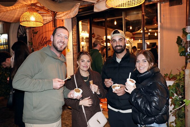Rome Food Tour: Hidden Gems of Trastevere with Dinner & Wine - Finishing with organic gelato