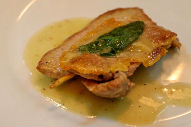Rome Food Tour: Hidden Gems of Trastevere with Dinner & Wine - The guides are a major part of the value