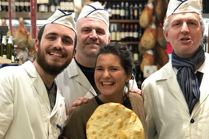 Rome Food Tour: Unlimited Tastings with Fine Wine & Barolo - Lemongrass Ice Cream finishes with a welcome reset