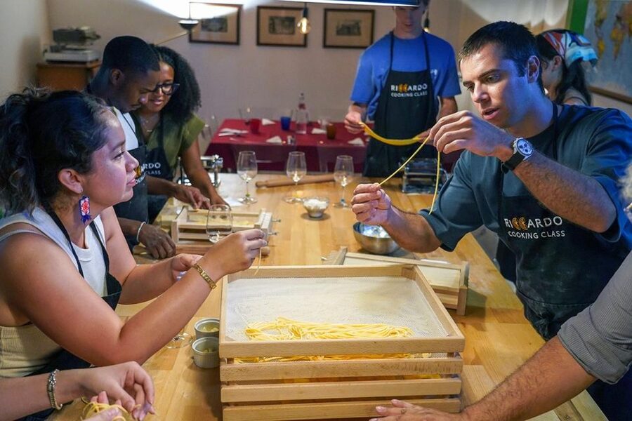 Rome: Fresh Pasta-Making Class with Italian Chef and Wine - Key things to know before booking