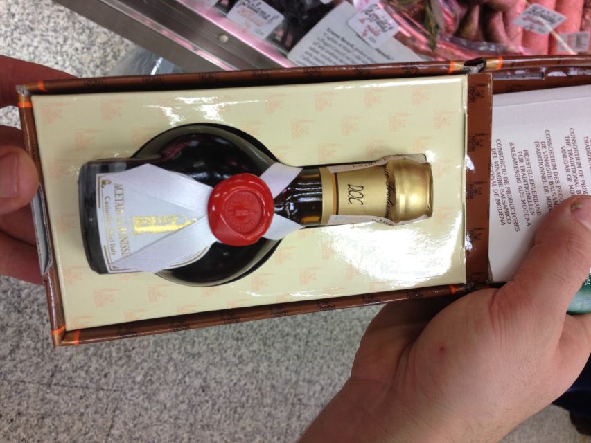 Rome: Italian Food and Wine Guided Tasting Experience - Key details at a glance