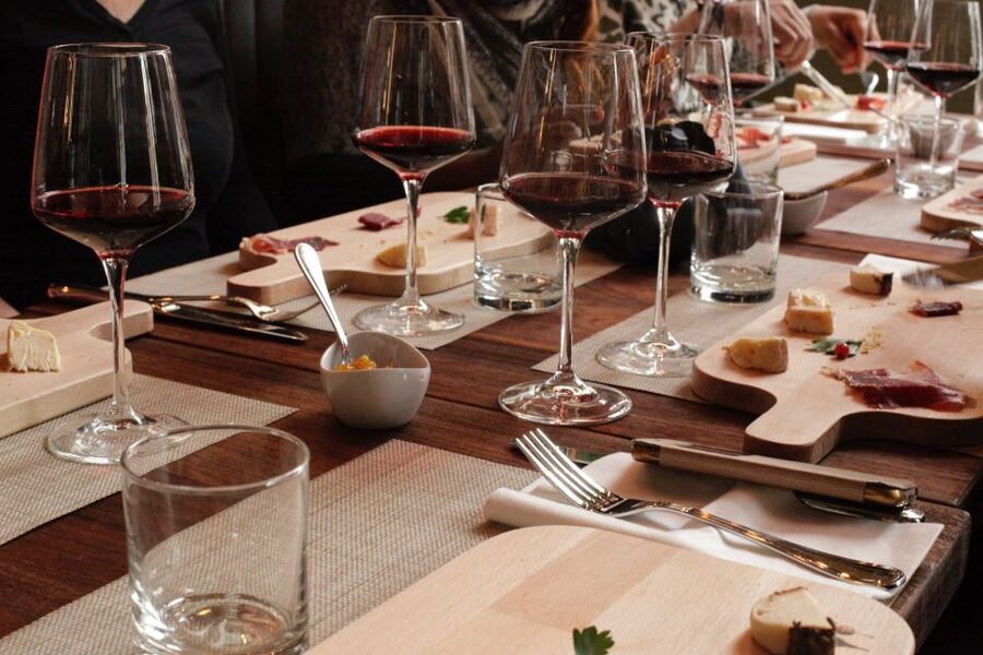 Rome: Italian Food and Wine Guided Tasting Experience - Wine pairings with room for conversation