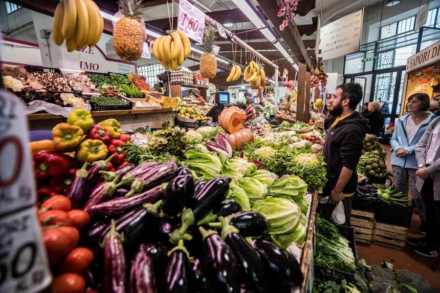 Rome: Pasta Cooking Class with Market Visit and Wine - From Via Palestro to Nomentano Market