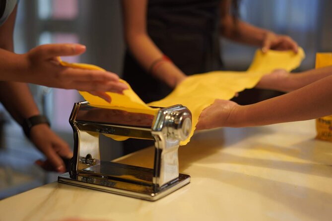 Rome Pasta Making Class with Italian Sauces and Wine Included - Location, timing, and planning your Rome day