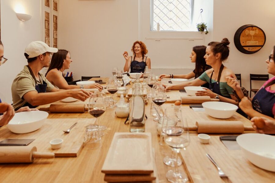 Rome: Pasta Making with Wine Tasting and Dinner in Frascati - Walking Frascati before the meal
