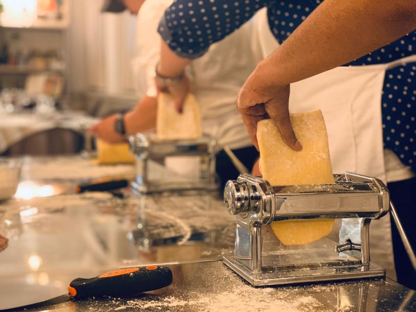 Rome: Pasta & Tiramisu Class with Free Flowing Fine Wine - Starting with tasting, introductions, and drinks