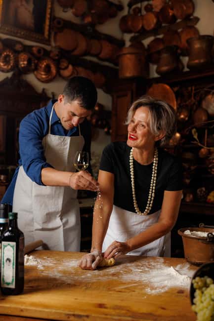 Rome: Private Castelli Romani Wine Tasting Tour - Small practical details that matter