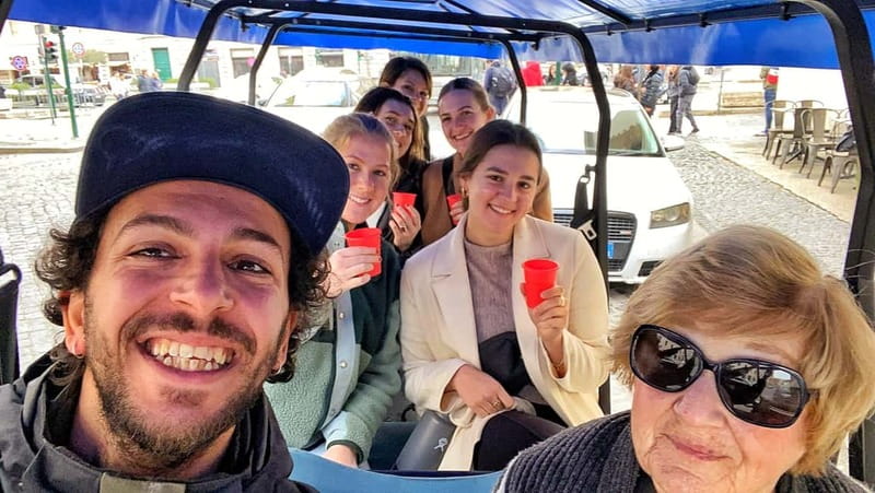 Rome: Private Guided Golf Cart Tour with Gelato or Wine - Trevi Fountain, the Pantheon, and central Rome