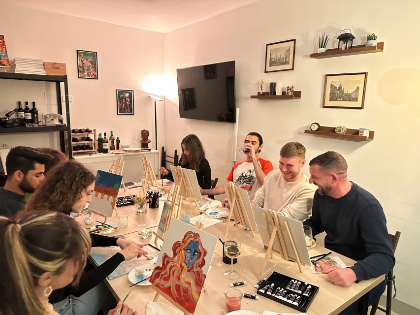 Rome: Small-Group Art Class with Wine - Painting with wine, pizza, and music