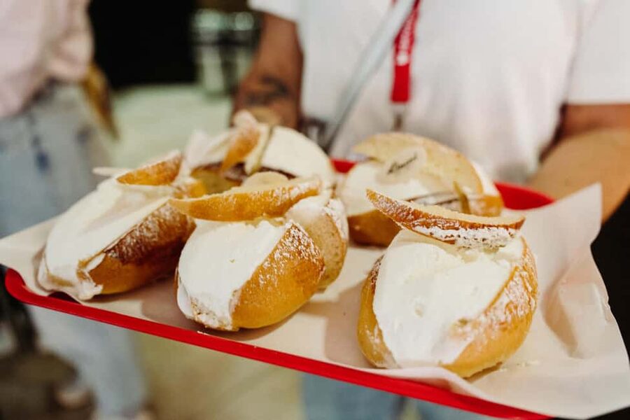 Rome: Testaccio Food & Market Tour with Pasta & Wine - Exploring Testaccio Market with the people who work there