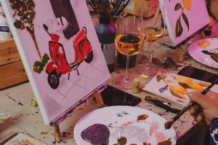Rome: Tipsy Painting Class with Fine Wine and Arts - Practical Tips for a Better Evening