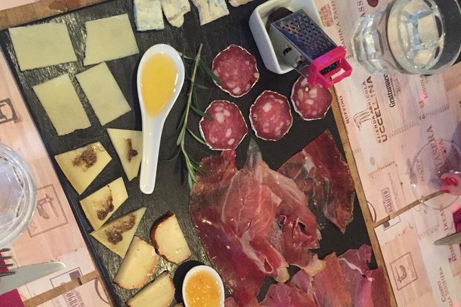 Rome: Trastevere Food tour with Free-Flowing Fine Wine - Is $102.79 a fair price?