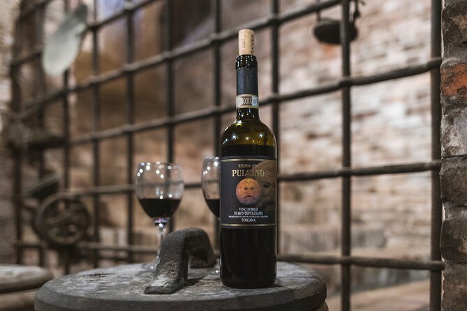 Rome: Tuscany & Montepulciano Day Trip with Lunch & Wine Tasting - Guides, drivers, and the human side of the day