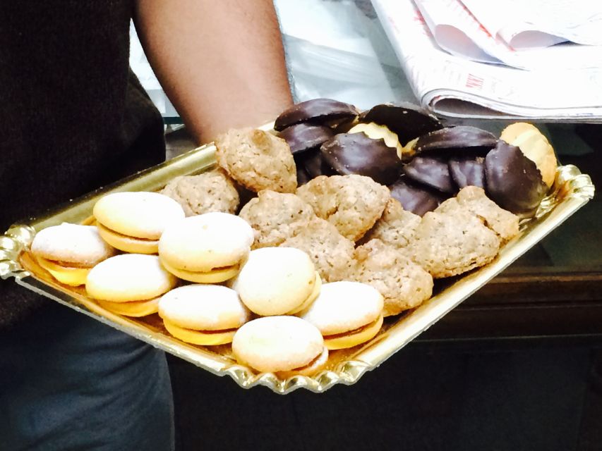 Rome: Twilight Trastevere Food Tour with Wine Tasting - Da Enzo al 29 and the value of skipping the line