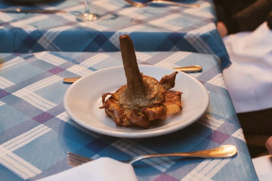 Rome: Twilight Trastevere Food Tour with Wine Tasting - Porchetta, gelato, and the stops people remember