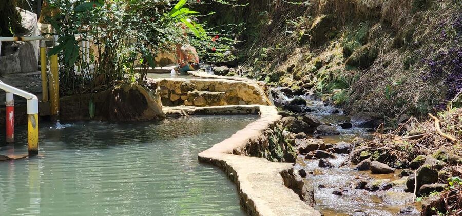 Roseau: Titou Gorge, Hot Spring, Falls & Champagne Reef Tour - Should you book it?
