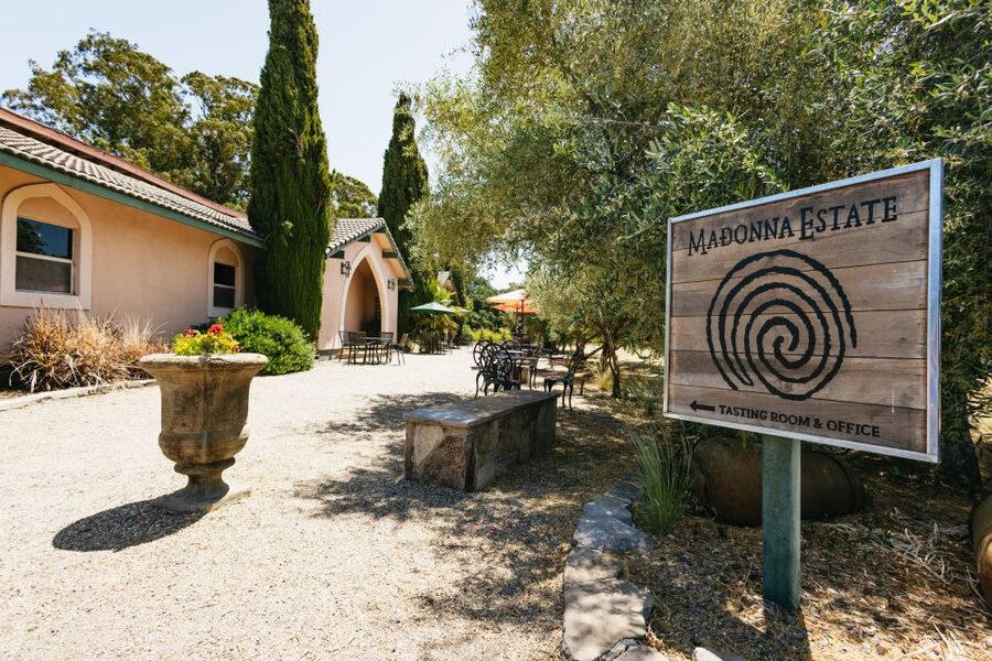 San Francisco: Napa and Sonoma Valley Wine Tour - The second tasting shows a different side of wine country