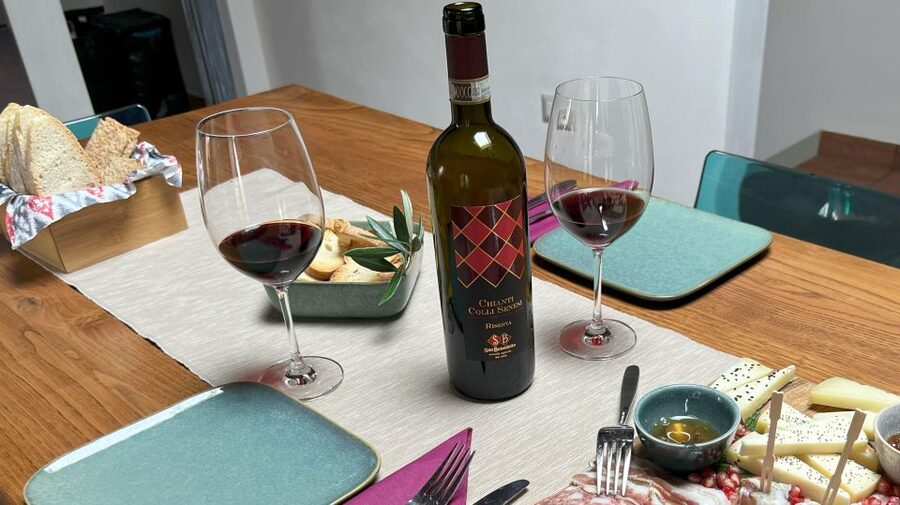 San Gimignano: Vineyard and Cellar Tour with Wine Tasting - Should you book the San Gimignano wine tour?
