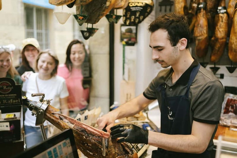 San Sebastian: Pintxos and Wine Tour - La Viña and the famous final course