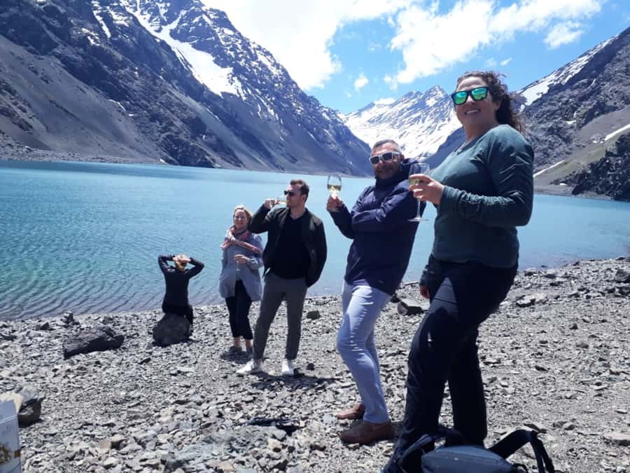 Santiago: Inca Lagoon and Vineyard Visit with Wine Tasting - Inca Lagoon: beautiful, brief, and best for quiet views