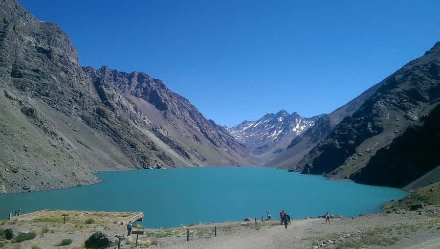 Santiago: Inca Lagoon and Vineyard Visit with Wine Tasting - In Situ Winery from Monday to Saturday
