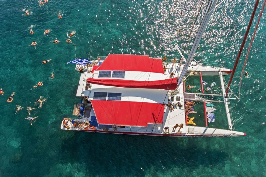 Santorini: Catamaran Cruise, Winery, & Oia Sunset Combo Tour - Key points at a glance