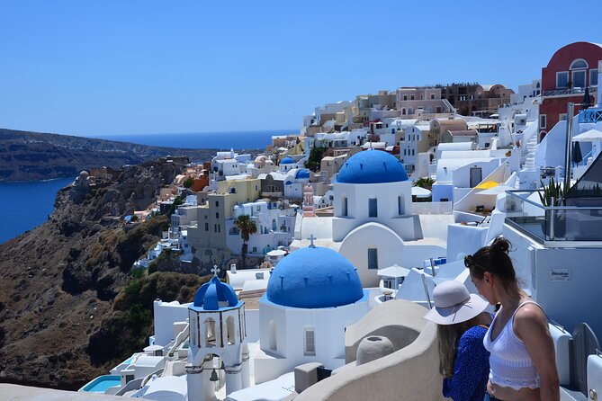 Santorini Highlights Small-Group Tour with Wine Tasting option - What the minivan and guide setup are like