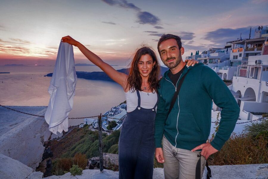 Santorini: Night Hike, Wine Tasting, and Greek Dinner - Why This Evening Tour Works