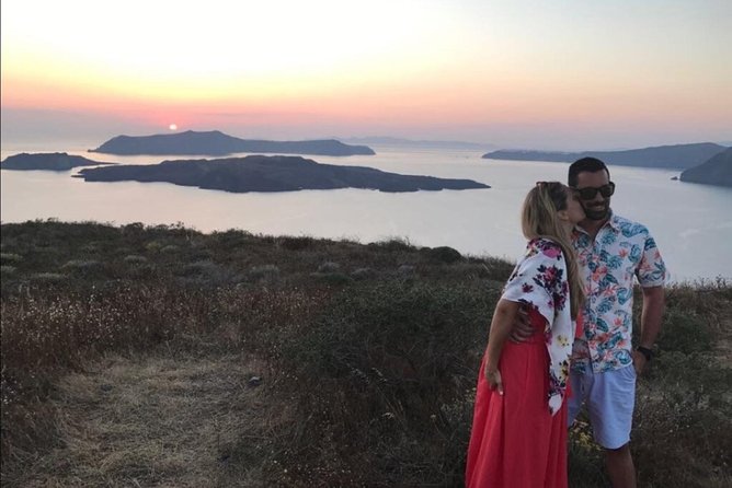 Santorini Sunset Wine Tour with Santo Winery Views - Pickup, timing, and cruise ship warnings
