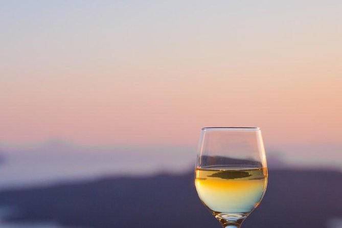 Santorini Wine Adventure with 12 Wine Tastings, Tapas and Sunset - Why Santorini wine deserves an afternoon