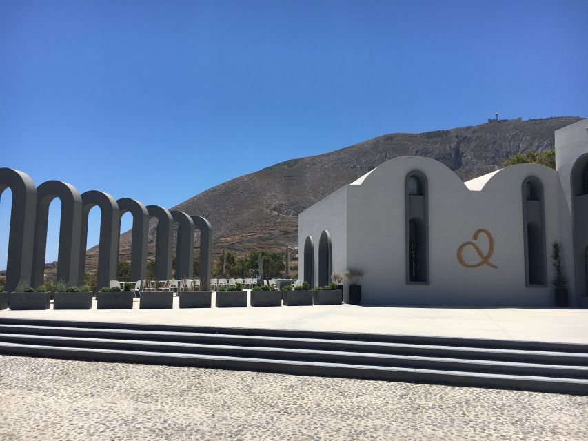 Santorini: Wine Tasting Tour & Sunset Viewing - The food pairings are more than a token snack