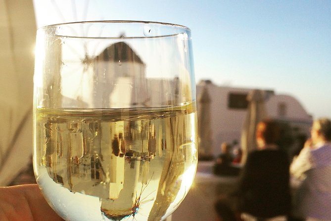 Santorini: Wine Tour with Sunset in Oia - Key points before you book