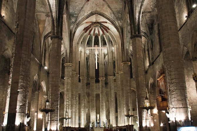Savor Spain: Food, Wine, History & Culture Small Group Tour in Old Barcelona - Quick points to know