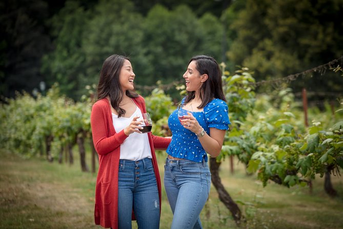 Seattle Wine & Snoqualmie Falls Highlights Tour - Goose Ridge and the flexible tasting format