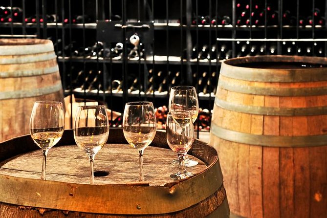 Seattle Wine & Snoqualmie Falls Highlights Tour - Chateau Ste. Michelle and its polished grounds