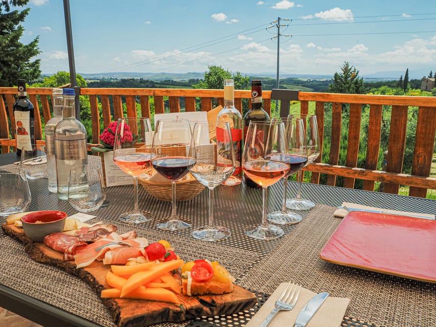 Siena: winery tour, wine tasting and lunch - Key details at a glance