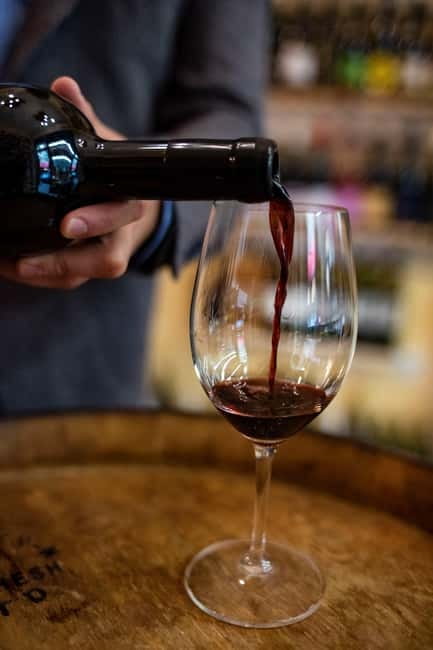 Sofia: Wine & Cheese Tasting Experience - Starting at Tempus Vini on Knyaz Boris I Street