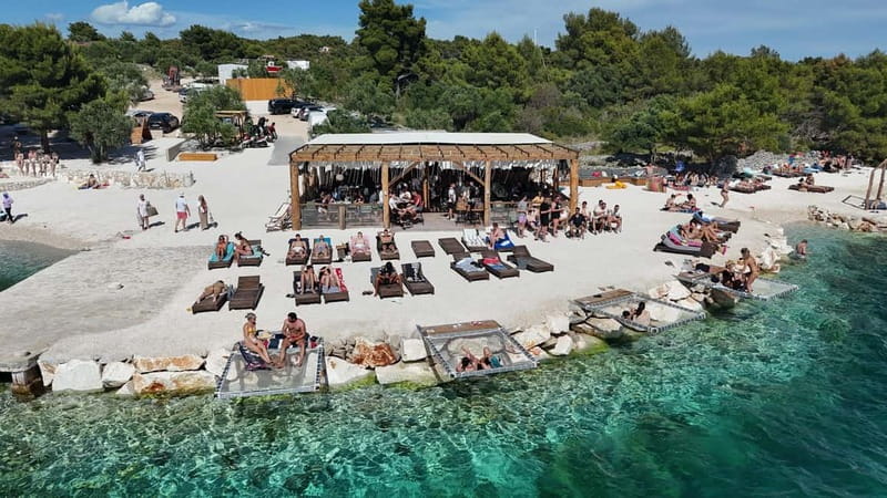 Split: Blue Lagoon & 3 Island Cruise with Wine & Snorkeling - Key points to know before booking
