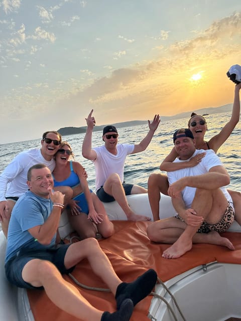 Split: Blue Lagoon & 3 Island Cruise with Wine & Snorkeling - What the speedboat adds to the day